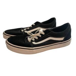 Vans Youth Size 6 Classic Black White Lace Up Skate Shoes Suede